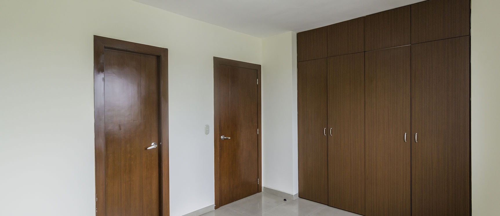 Departamento en alquiler Urbanización Central Park, Vía Samborondón GeoBienes - Departamento en alquiler Urbanización Central Park, Vía Samborondón - Plusvalia Guayaquil Casas de venta y alquiler Inmobiliaria Ecuador
