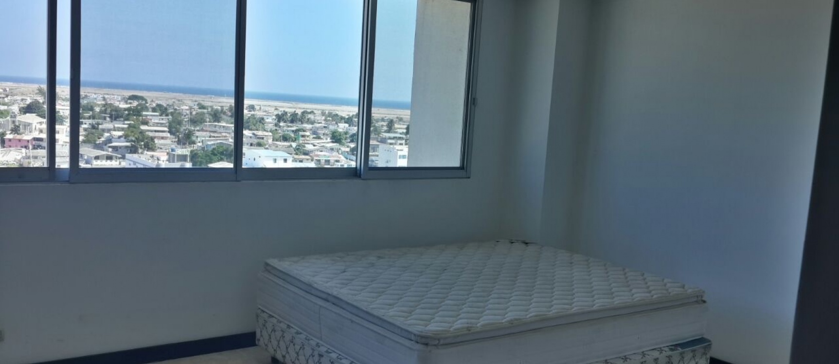 Departamentos de venta en Salinas, San Lorenzo sector Barceló Colón Miramar GeoBienes - Departamento en Edif. El Emperador de venta en Salinas sector Barceló Colón Miramar - Plusvalia Guayaquil Casas de venta y alquiler Inmobiliaria Ecuador