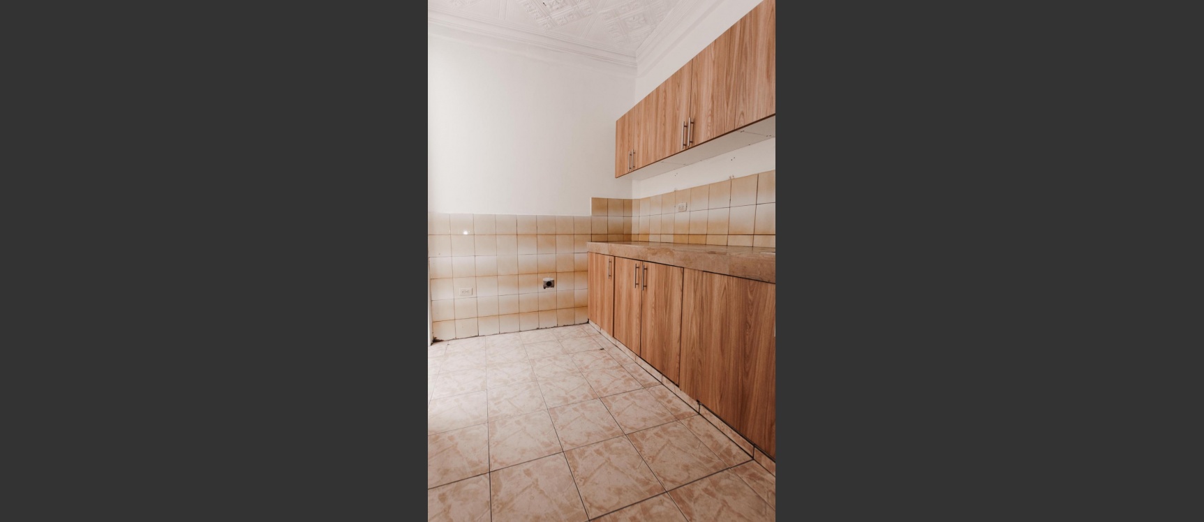 Departamento en planta alta con una excelente vista del centro de Guayaquil GeoBienes - Departamento en planta alta con una excelente vista del centro de Guayaquil - Plusvalia Guayaquil Casas de venta y alquiler Inmobiliaria Ecuador