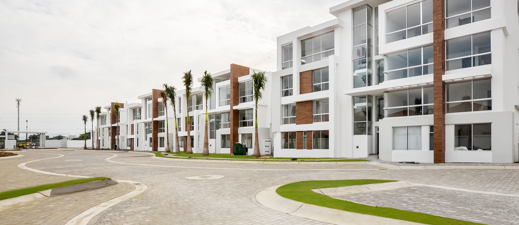 GeoBienes - Departamento en segundo piso en venta sector Samborondón - Plusvalia Guayaquil Casas de venta y alquiler Inmobiliaria Ecuador