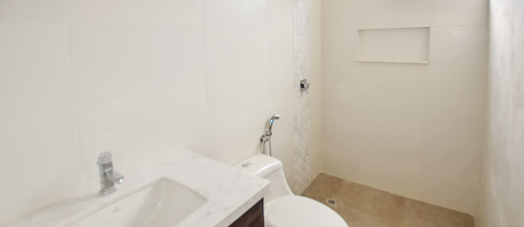 Departamento en segundo piso en venta sector Samborondón GeoBienes - Departamento en segundo piso en venta sector Samborondón - Plusvalia Guayaquil Casas de venta y alquiler Inmobiliaria Ecuador