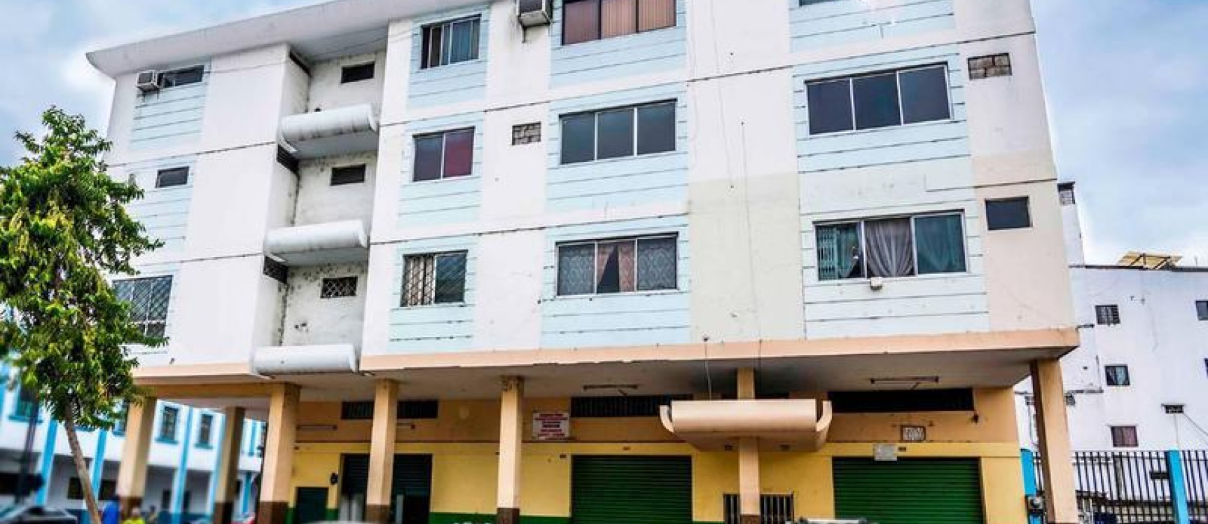 Departamento en venta, Calle Brasil y Eloy Alfaro - centro de Guayaquil - Ecuador GeoBienes - Departamento en venta, Calle Brasil y Eloy Alfaro - centro de Guayaquil - Ecuador - Plusvalia Guayaquil Casas de venta y alquiler Inmobiliaria Ecuador