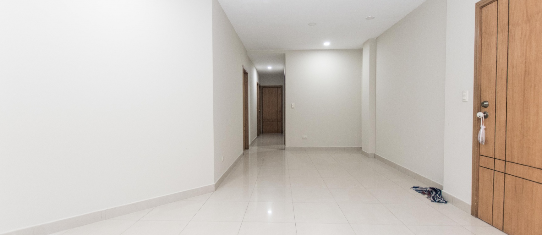 Departamento en venta, Conjunto Residencial Santa Lucia GeoBienes - Departamento en venta, Conjunto Residencial Santa Lucia - Plusvalia Guayaquil Casas de venta y alquiler Inmobiliaria Ecuador