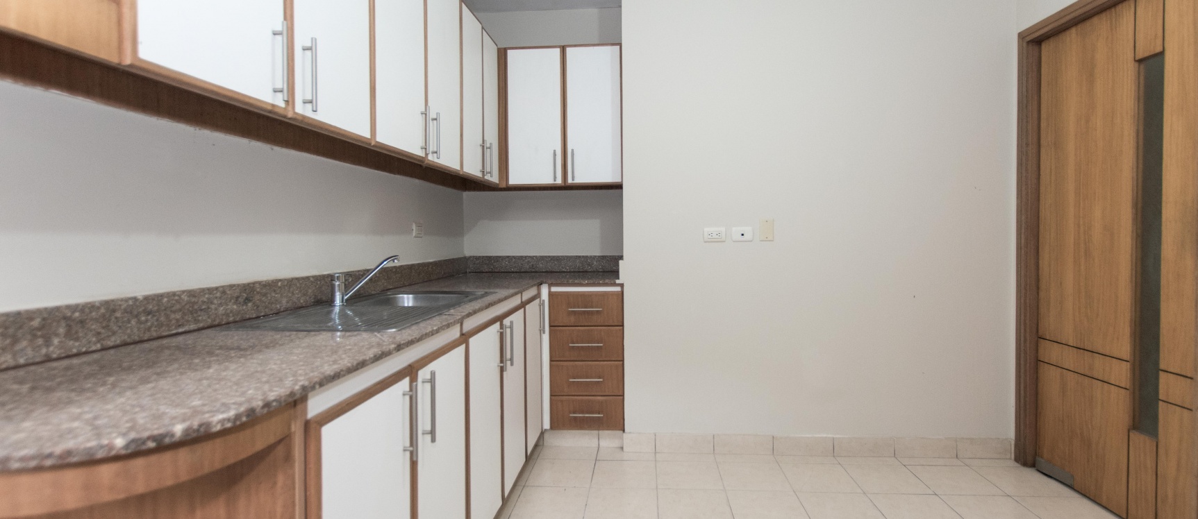 Departamento en venta, Conjunto Residencial Santa Lucia GeoBienes - Departamento en venta, Conjunto Residencial Santa Lucia - Plusvalia Guayaquil Casas de venta y alquiler Inmobiliaria Ecuador