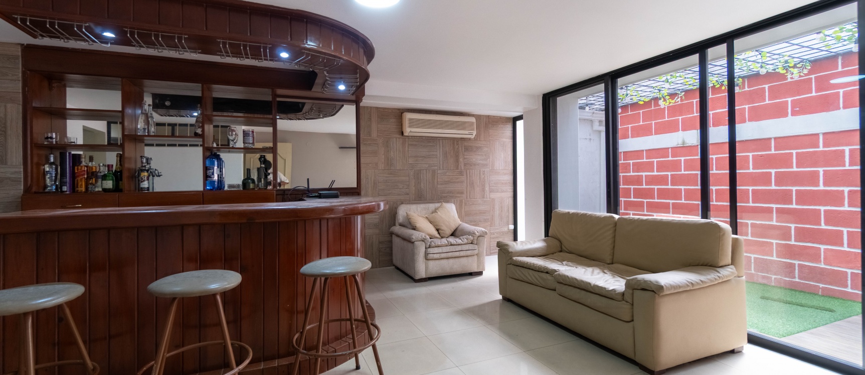 Departamento en venta de 4 habitaciones, Edificio Silco, Ceibos GeoBienes - Departamento en venta de 4 habitaciones, Edificio Silco, Ceibos - Plusvalia Guayaquil Casas de venta y alquiler Inmobiliaria Ecuador