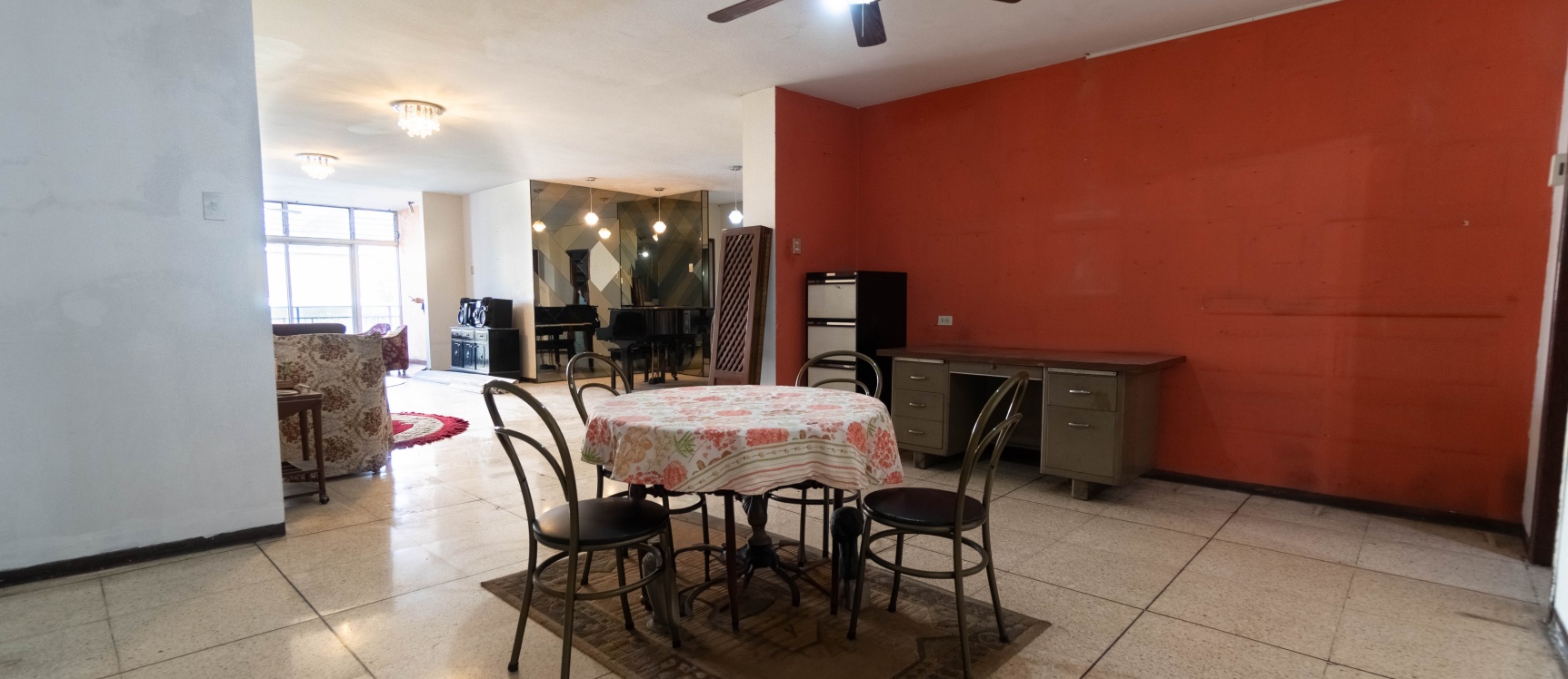 Departamento en venta en Chile y Vacas Galindo, Centro de Guayaquil GeoBienes - Departamento en venta en Chile y Vacas Galindo, Centro de Guayaquil - Plusvalia Guayaquil Casas de venta y alquiler Inmobiliaria Ecuador