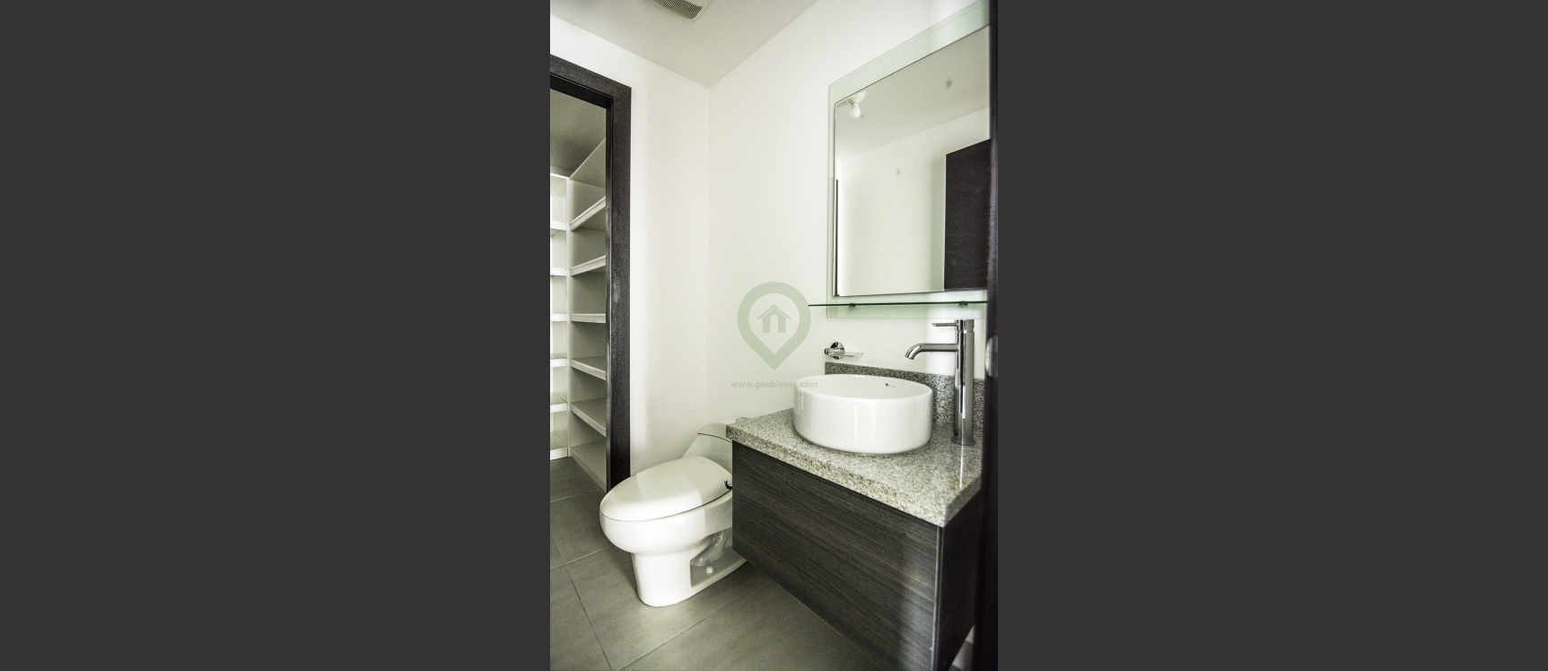 Departamento en venta en Edificio QUO norte de Guayaquil GeoBienes - Departamento en venta en Edificio QUO norte de Guayaquil - Plusvalia Guayaquil Casas de venta y alquiler Inmobiliaria Ecuador