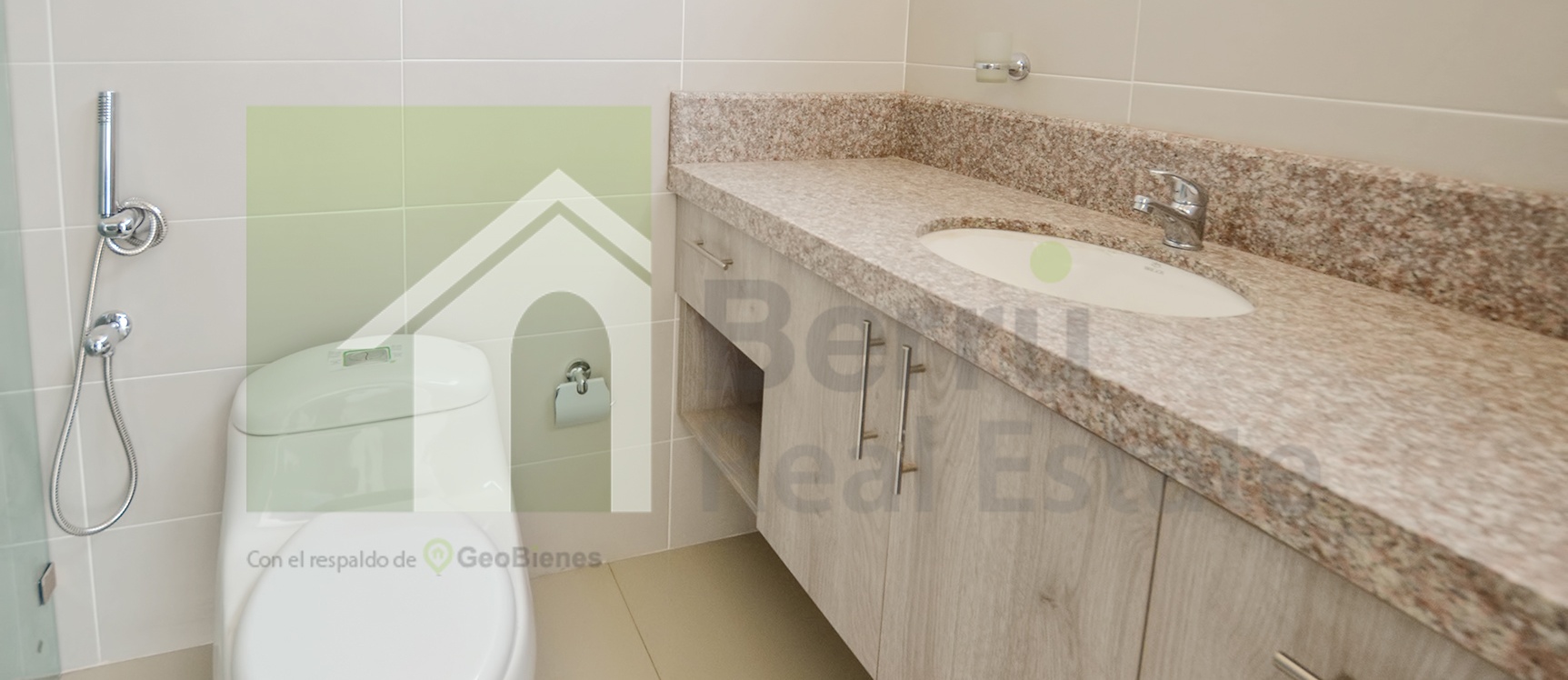 Departamento en venta en Isla Mocolí GeoBienes - Departamento en venta en Isla Mocolí urbanización Dubai Samborondón - Plusvalia Guayaquil Casas de venta y alquiler Inmobiliaria Ecuador