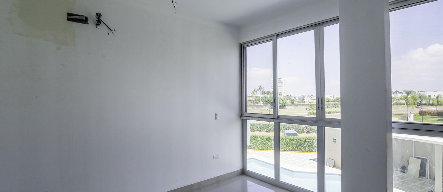 Departamento en venta en la Isla Mocolí - Urbanización Dubái, Vía Samborondón GeoBienes - Departamento en venta en la Isla Mocolí - Urbanización Dubái, Vía Samborondón - Plusvalia Guayaquil Casas de venta y alquiler Inmobiliaria Ecuador