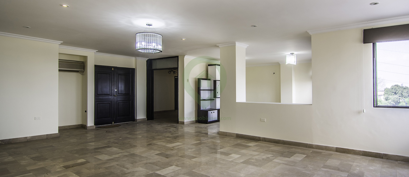 Departamento en venta en Lomas de Urdesa norte de Guayaquil GeoBienes - Departamento en venta en Lomas de Urdesa norte de Guayaquil - Plusvalia Guayaquil Casas de venta y alquiler Inmobiliaria Ecuador