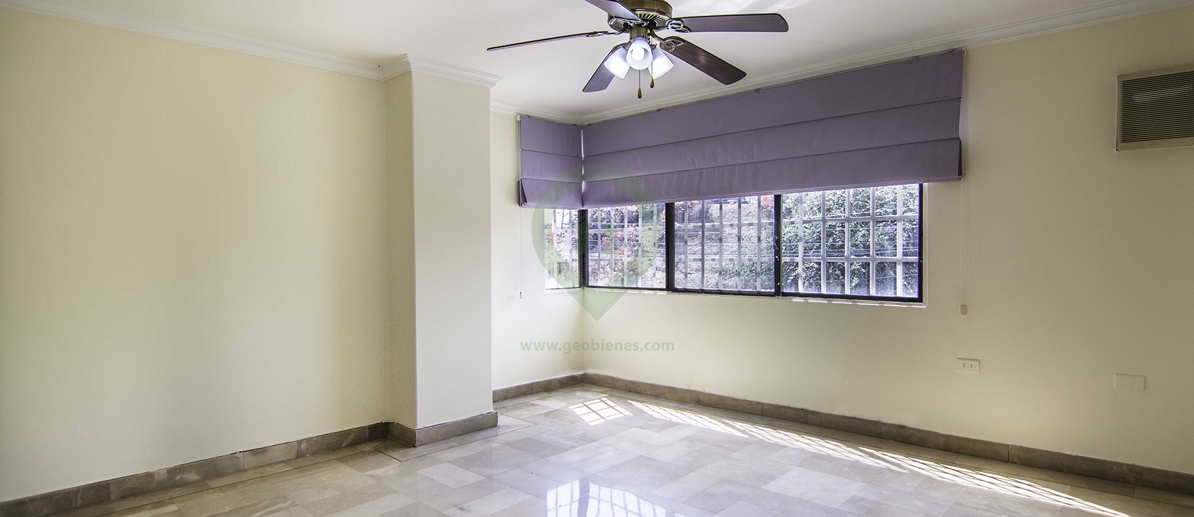 Departamento en venta en Lomas de Urdesa norte de Guayaquil GeoBienes - Departamento en venta en Lomas de Urdesa norte de Guayaquil - Plusvalia Guayaquil Casas de venta y alquiler Inmobiliaria Ecuador