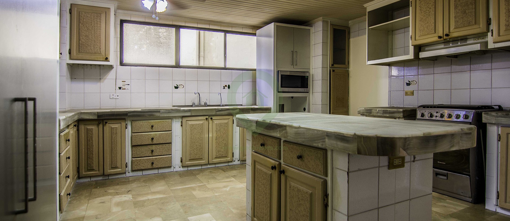 Departamento en venta en Lomas de Urdesa norte de Guayaquil GeoBienes - Departamento en venta en Lomas de Urdesa norte de Guayaquil - Plusvalia Guayaquil Casas de venta y alquiler Inmobiliaria Ecuador