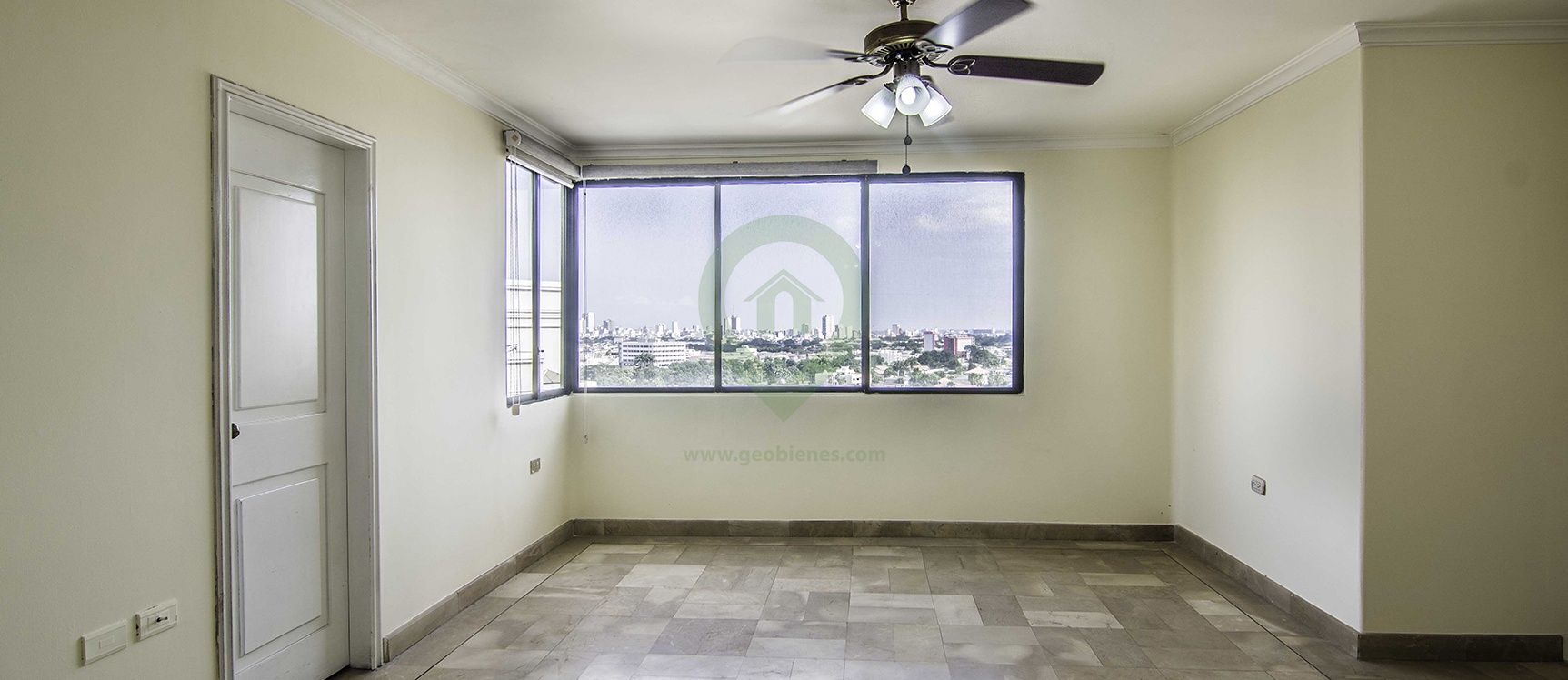 Departamento en venta en Lomas de Urdesa norte de Guayaquil GeoBienes - Departamento en venta en Lomas de Urdesa norte de Guayaquil - Plusvalia Guayaquil Casas de venta y alquiler Inmobiliaria Ecuador