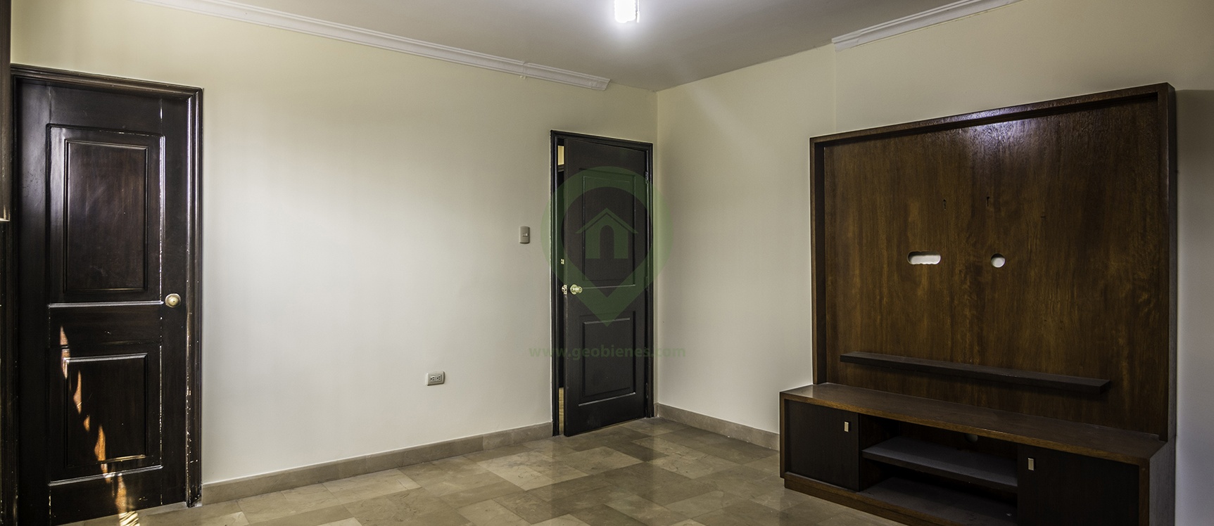 Departamento en venta en Lomas de Urdesa norte de Guayaquil GeoBienes - Departamento en venta en Lomas de Urdesa norte de Guayaquil - Plusvalia Guayaquil Casas de venta y alquiler Inmobiliaria Ecuador