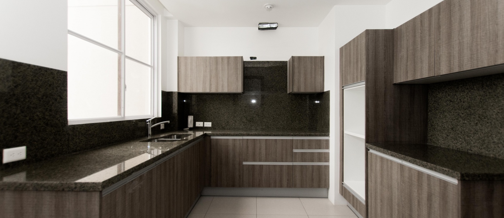GeoBienes - Departamento en venta en Mocolí - Plusvalia Guayaquil Casas de venta y alquiler Inmobiliaria Ecuador