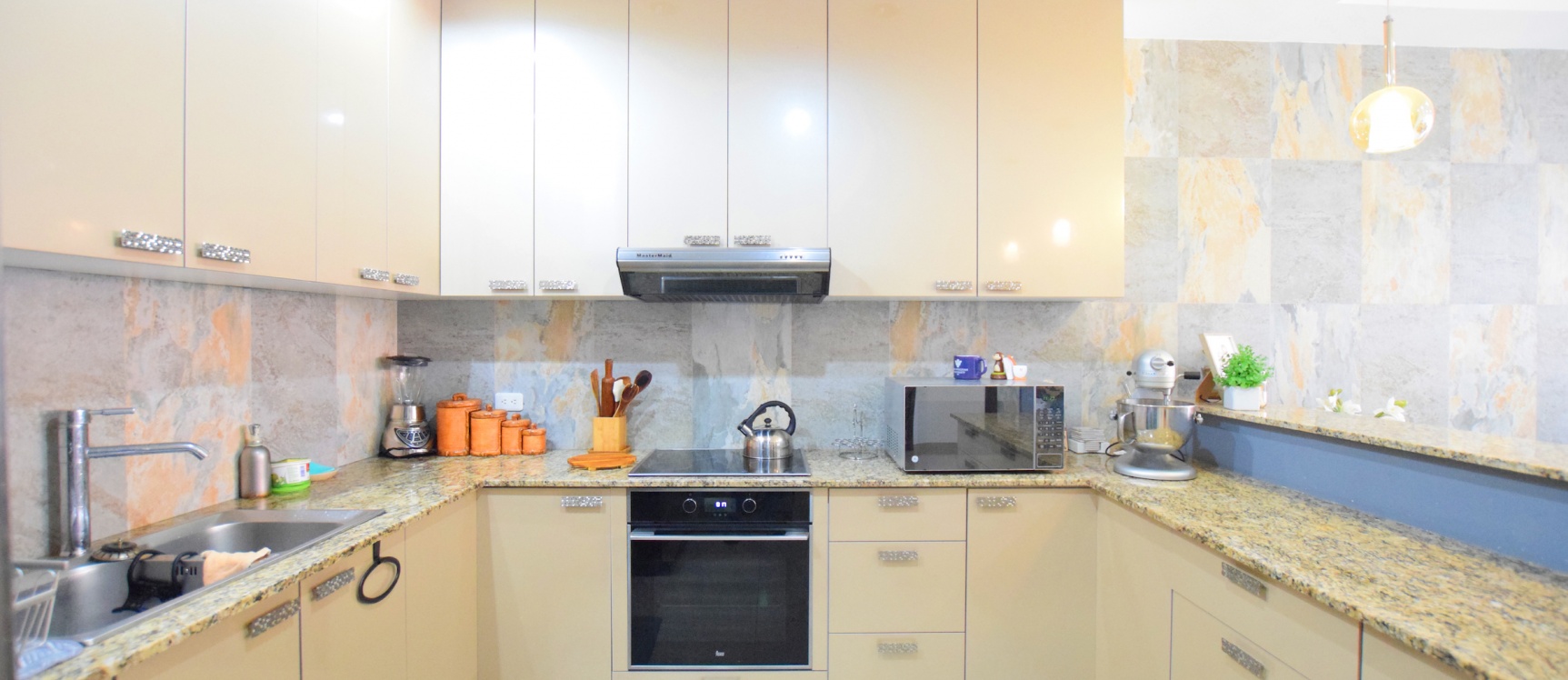Departamento en venta en Puerto Azul, Vía a la Costa - Guayaquil GeoBienes - Departamento en venta ubicado en Puerto Azul, Vía a la Costa - Guayaquil - Plusvalia Guayaquil Casas de venta y alquiler Inmobiliaria Ecuador