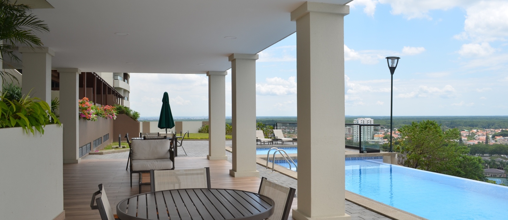 Departamento en venta en Urbanizacion Bosques de la costa sector vía a la costa GeoBienes - Departamento en venta en Urbanización Bosques de la Costa sector Vía a la Costa - Plusvalia Guayaquil Casas de venta y alquiler Inmobiliaria Ecuador