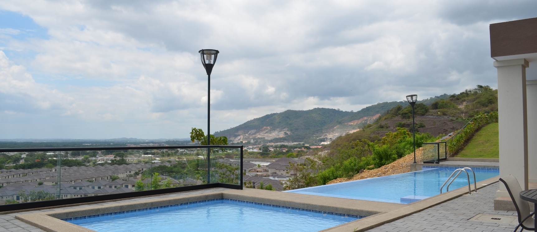 Departamento en venta en Urbanizacion Bosques de la costa sector vía a la costa GeoBienes - Departamento en venta en Urbanización Bosques de la Costa sector Vía a la Costa - Plusvalia Guayaquil Casas de venta y alquiler Inmobiliaria Ecuador