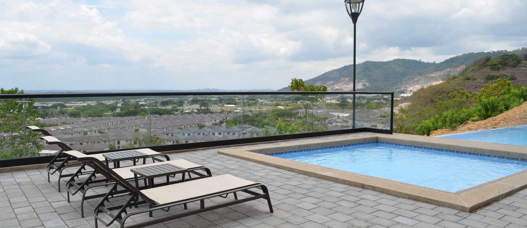 Departamento en venta en Urbanizacion Bosques de la costa sector vía a la costa GeoBienes - Departamento en venta en Urbanización Bosques de la Costa sector Vía a la Costa - Plusvalia Guayaquil Casas de venta y alquiler Inmobiliaria Ecuador