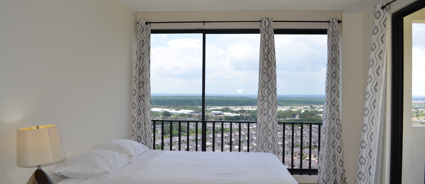 Departamento en venta en Urbanizacion Bosques de la costa sector vía a la costa GeoBienes - Departamento en venta en Urbanización Bosques de la Costa sector Vía a la Costa - Plusvalia Guayaquil Casas de venta y alquiler Inmobiliaria Ecuador