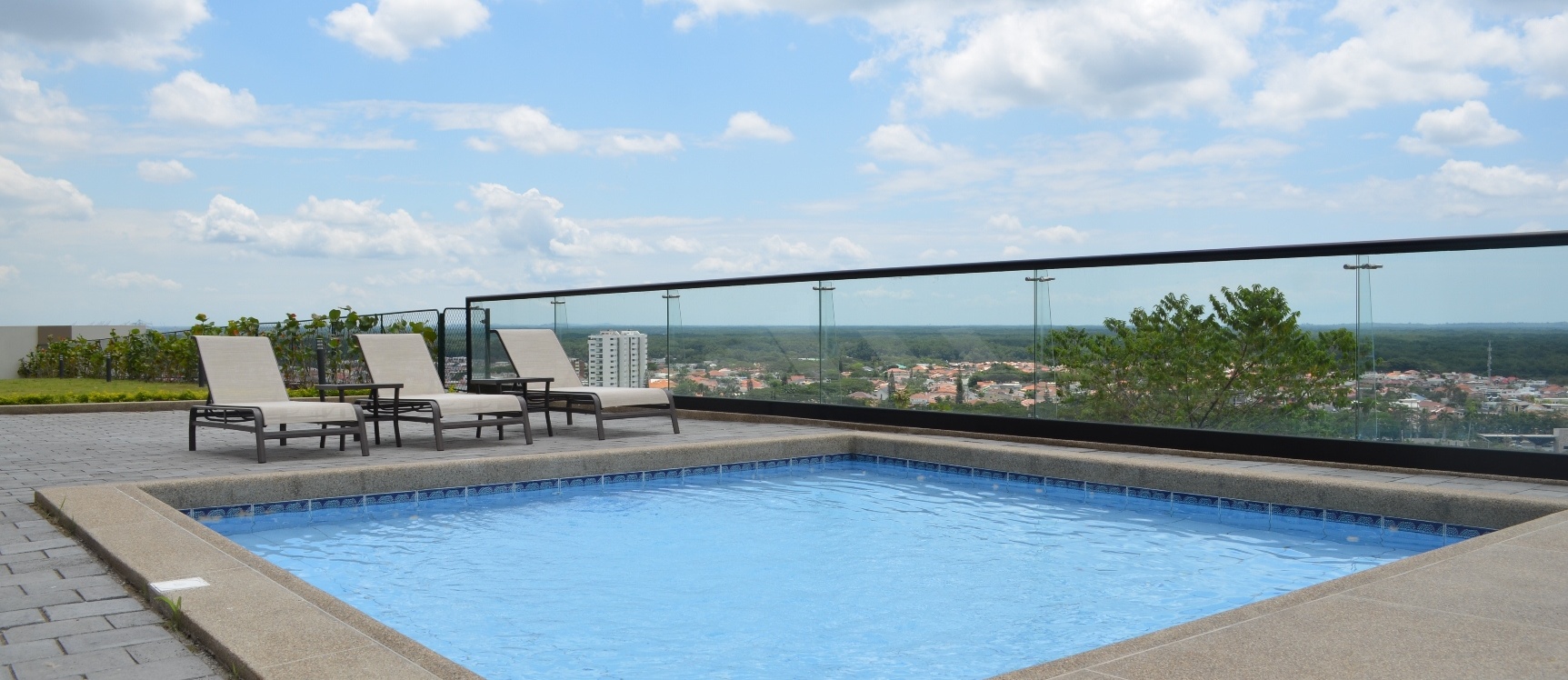 Departamento en venta en Urbanizacion Bosques de la costa sector vía a la costa GeoBienes - Departamento en venta en Urbanización Bosques de la Costa sector Vía a la Costa - Plusvalia Guayaquil Casas de venta y alquiler Inmobiliaria Ecuador