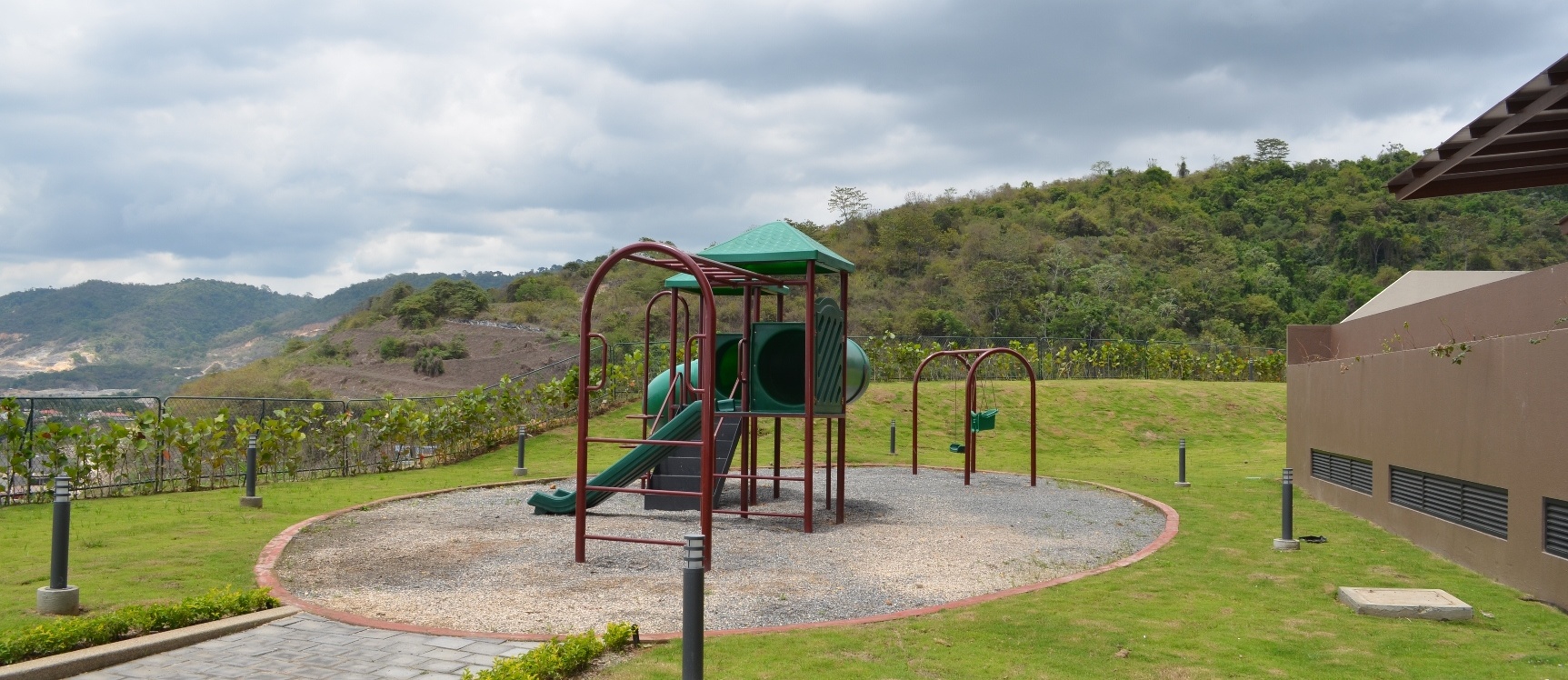 Departamento en venta en Urbanizacion Bosques de la costa sector vía a la costa GeoBienes - Departamento en venta en Urbanización Bosques de la Costa sector Vía a la Costa - Plusvalia Guayaquil Casas de venta y alquiler Inmobiliaria Ecuador