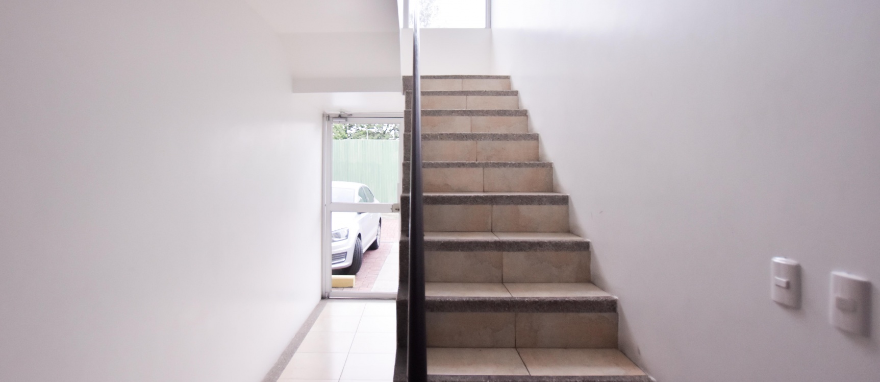 Departamento en venta en Urbanización Puerto Azul GeoBienes - Departamento en venta en Urbanización Puerto Azul - Plusvalia Guayaquil Casas de venta y alquiler Inmobiliaria Ecuador