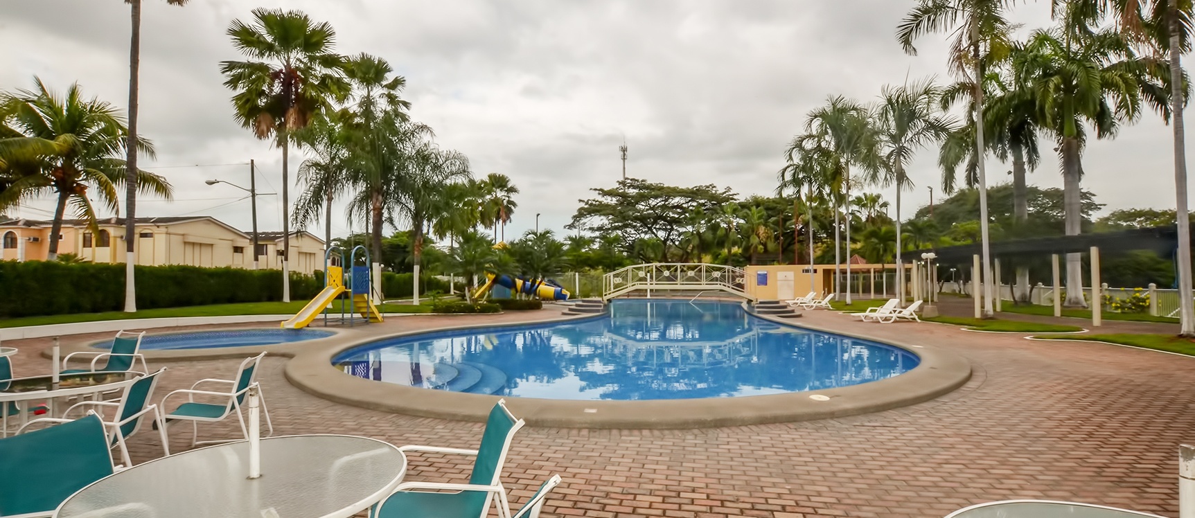 Departamento en venta en Urbanización Volare sector Samborondón GeoBienes - Departamento en venta en Urbanización Volare sector Samborondón - Plusvalia Guayaquil Casas de venta y alquiler Inmobiliaria Ecuador