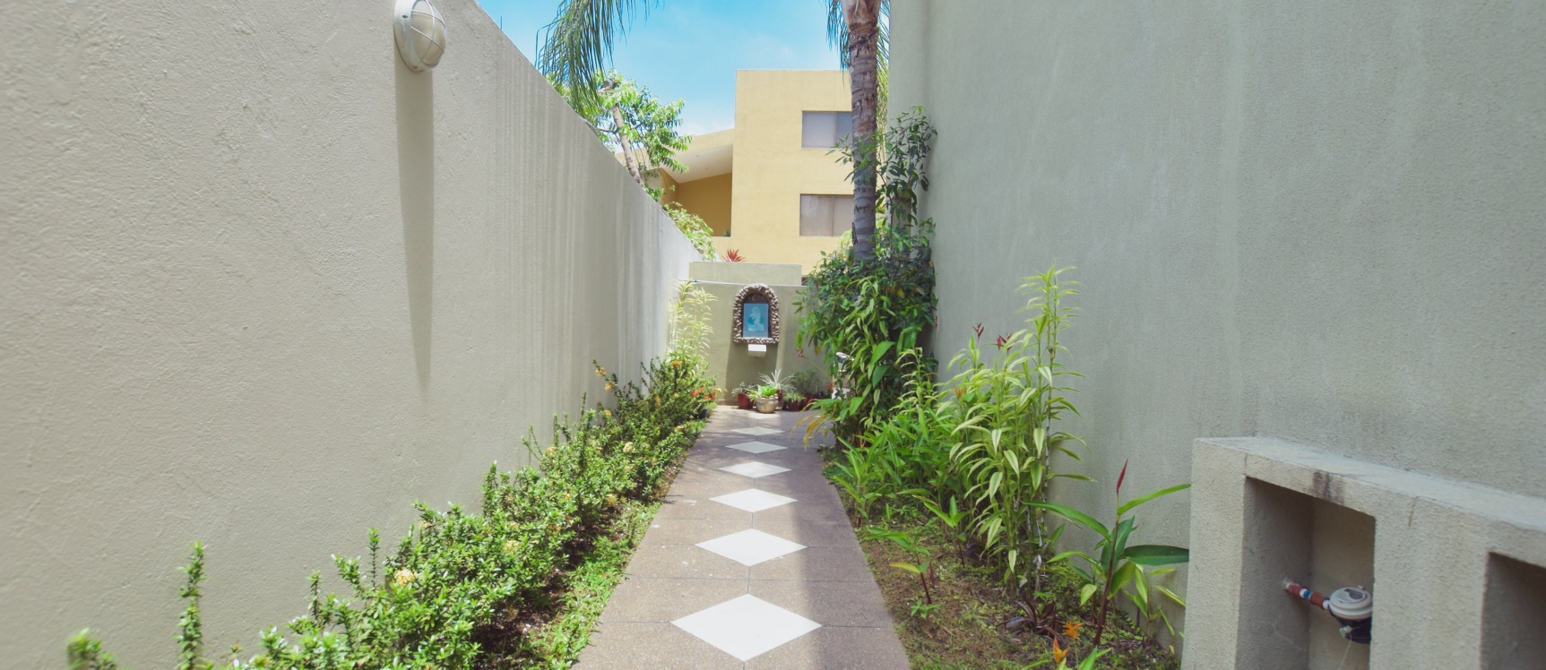 Departamento en venta en Vía Samborondón - Sector Tornero GeoBienes - Departamento en venta en Vía Samborondón - Sector Tornero - Plusvalia Guayaquil Casas de venta y alquiler Inmobiliaria Ecuador