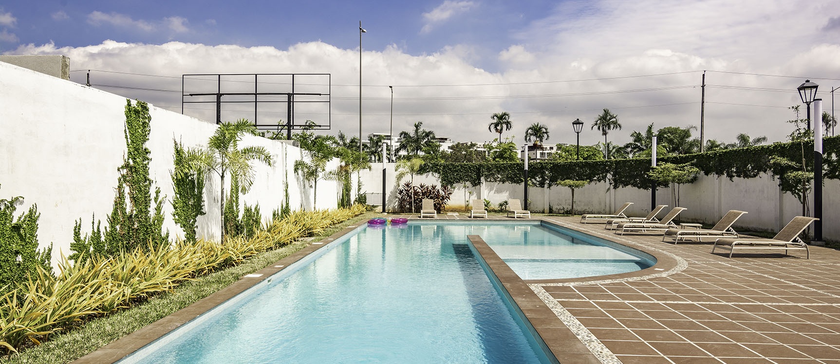 Departamento en venta en VistaLagos, Vía Samborondón GeoBienes - Departamento en venta en VistaLagos, Vía Samborondón - Plusvalia Guayaquil Casas de venta y alquiler Inmobiliaria Ecuador