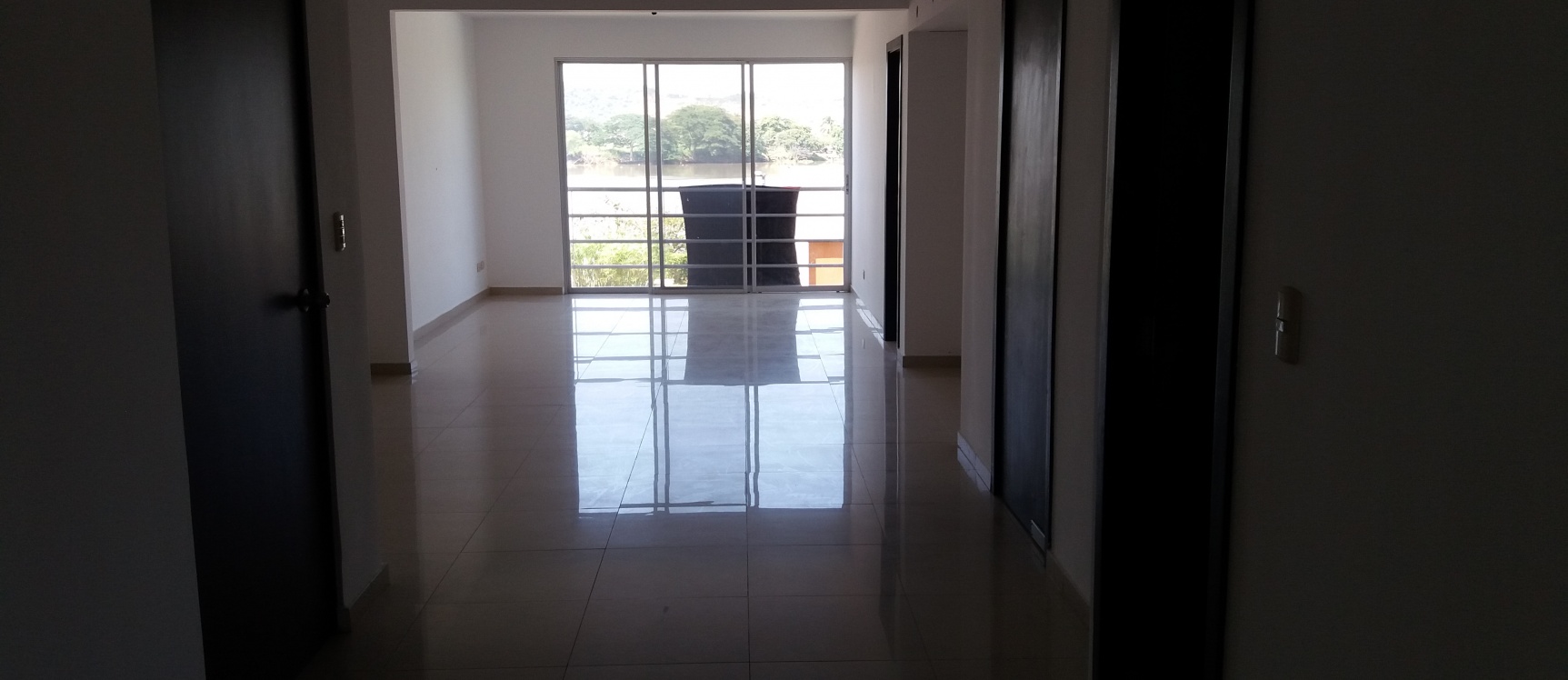 GeoBienes - Departamento en venta oportunidad en Urb. Altos del Río Samborondón - Plusvalia Guayaquil Casas de venta y alquiler Inmobiliaria Ecuador