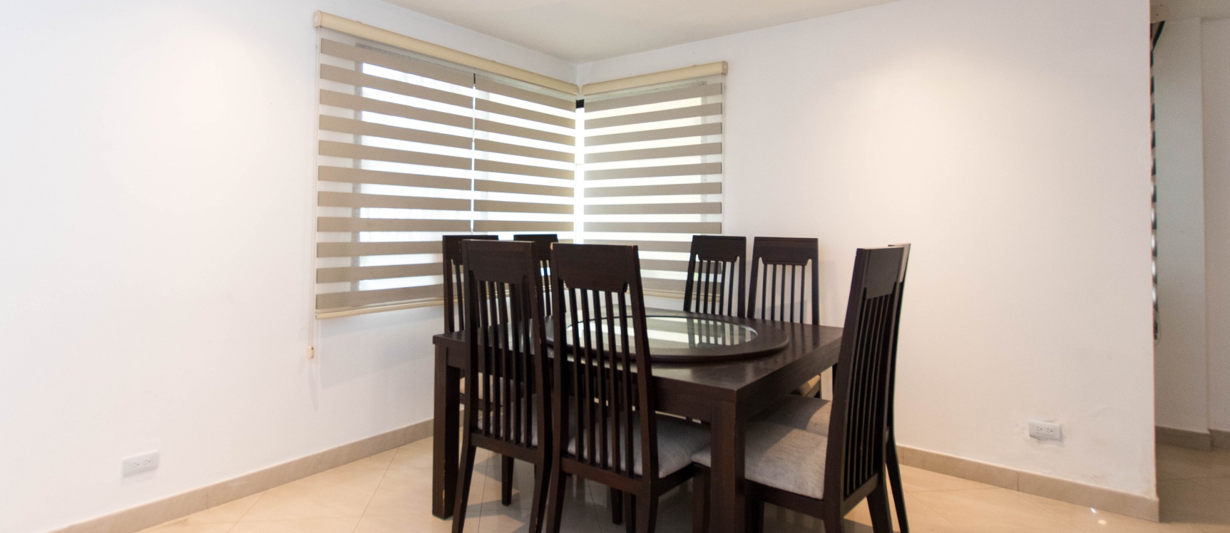 Departamento en venta (planta baja) ubicado en el km 5 Via Samborondón GeoBienes - Departamento en venta (planta baja) ubicado en el km 5 Via Samborondón - Plusvalia Guayaquil Casas de venta y alquiler Inmobiliaria Ecuador