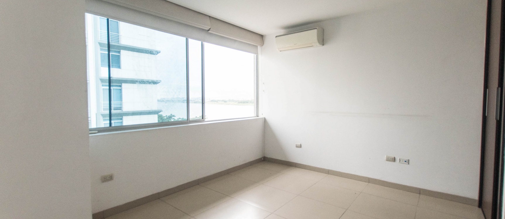 Departamento en venta River Towers, Samborondón GeoBienes - Departamento en venta River Towers, Samborondón - Plusvalia Guayaquil Casas de venta y alquiler Inmobiliaria Ecuador
