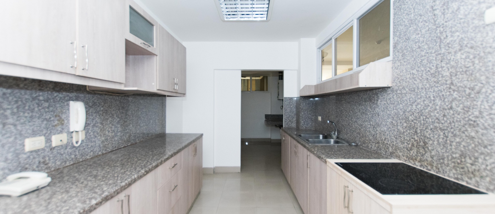 Departamento en venta Samborondon, Britannia 1 GeoBienes - Departamento en venta Samborondon, Britannia 1 - Plusvalia Guayaquil Casas de venta y alquiler Inmobiliaria Ecuador