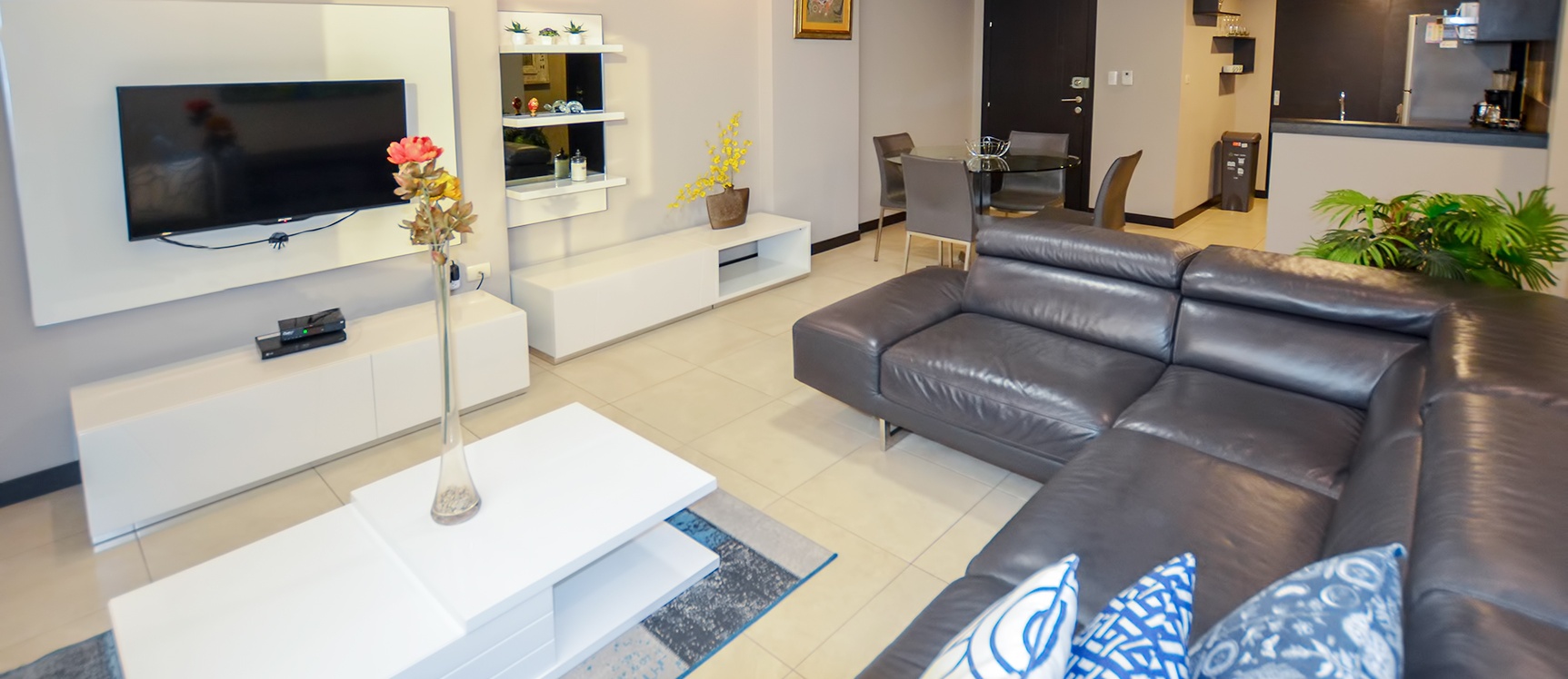 Departamento en venta sector centro de Guayaquil GeoBienes - Departamento en Venta sector centro de Guayaquil - Plusvalia Guayaquil Casas de venta y alquiler Inmobiliaria Ecuador