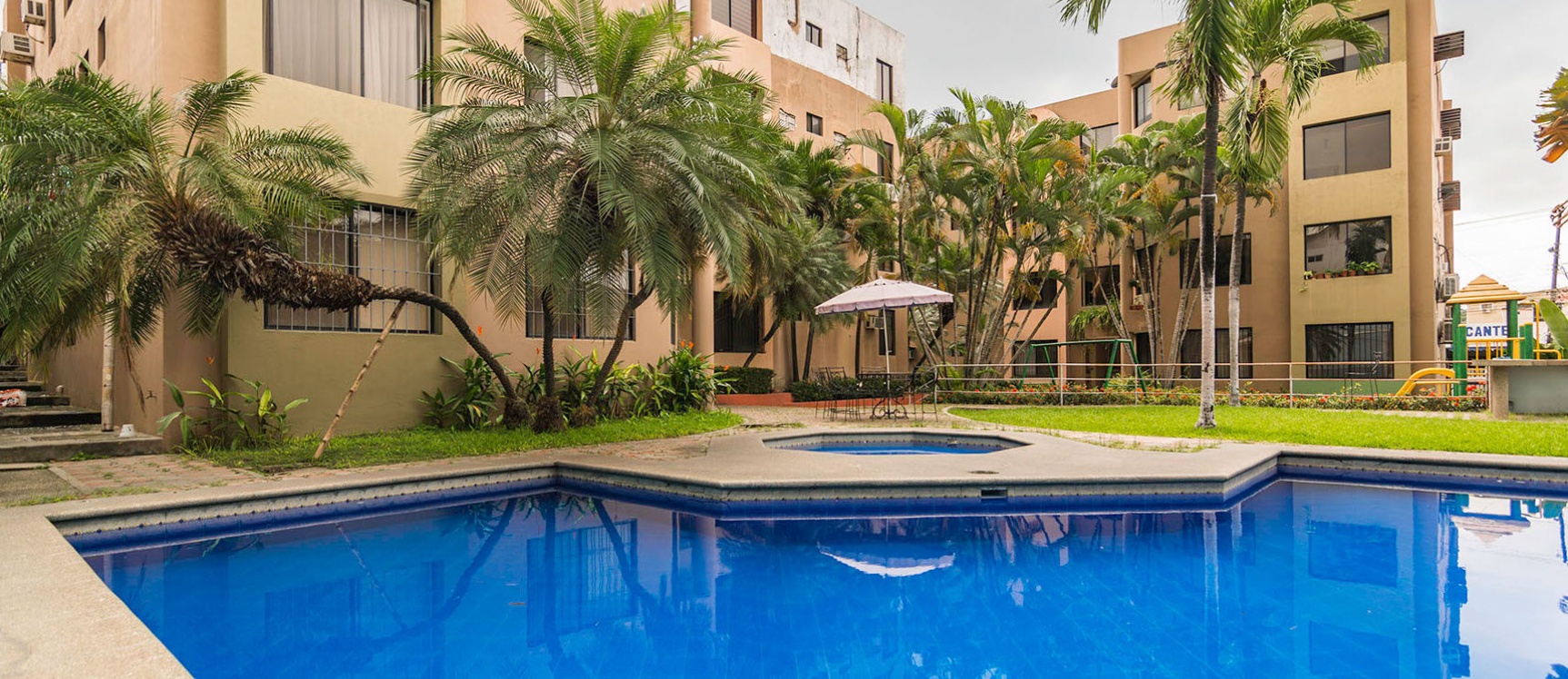 Departamento en venta Sta Maria Alamos, Norte de Guayaquil GeoBienes - Departamento en venta Santa Maria Alamos, Norte de Guayaquil - Plusvalia Guayaquil Casas de venta y alquiler Inmobiliaria Ecuador