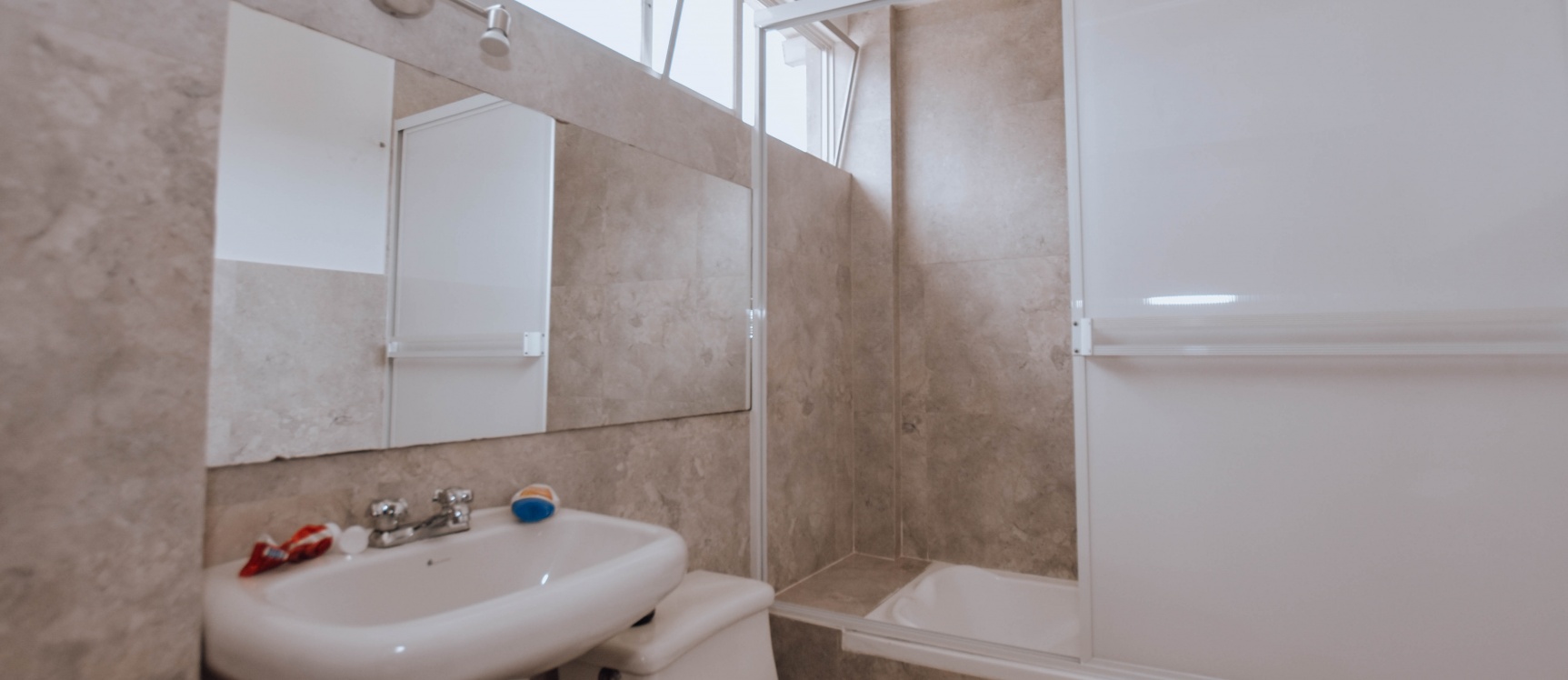 Departamento en venta ubicado en Cumbres de los Ceibos, Norte de Guayaquil GeoBienes - Departamento en venta ubicado en Cumbres de los Ceibos, Norte de Guayaquil - Plusvalia Guayaquil Casas de venta y alquiler Inmobiliaria Ecuador