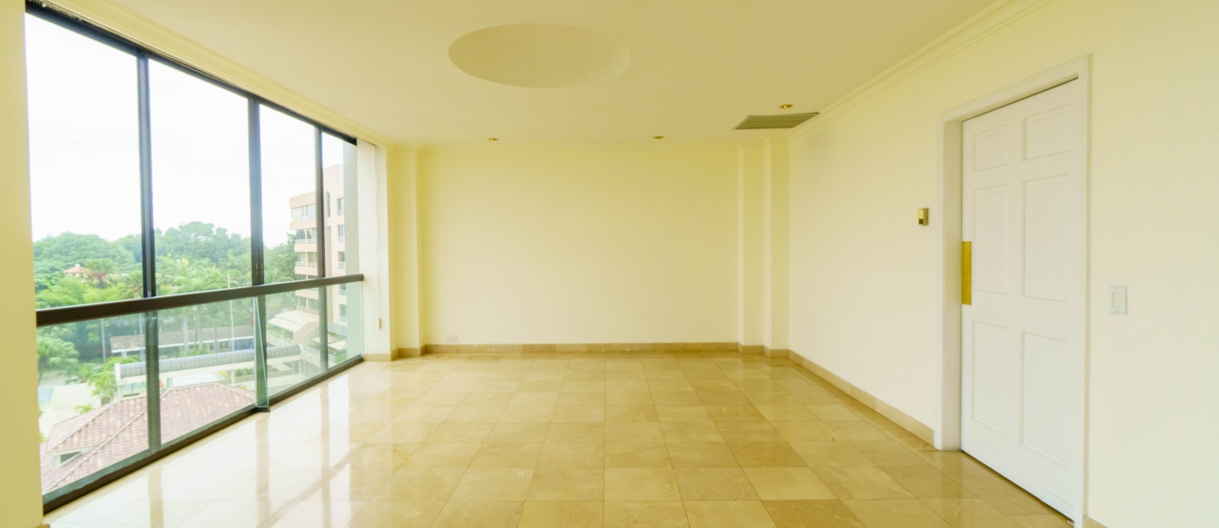Departamento en venta ubicado en Edificio River Walk, Samborondón GeoBienes - Departamento en venta ubicado en Edificio River Walk, Samborondón - Plusvalia Guayaquil Casas de venta y alquiler Inmobiliaria Ecuador
