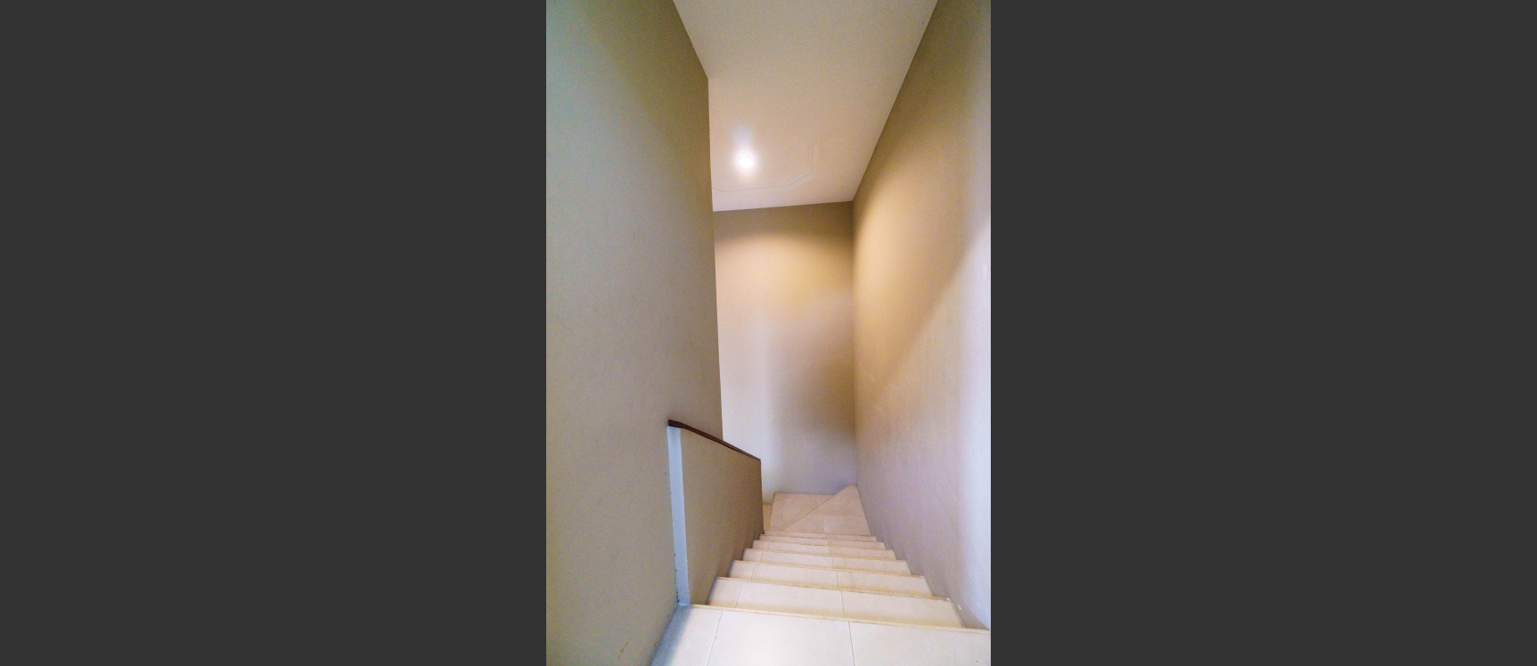 Departamento en venta ubicado en la Ciudadela Las Cumbres, Los Ceibos GeoBienes - Departamento en venta ubicado en la Ciudadela Las Cumbres, Los Ceibos - Plusvalia Guayaquil Casas de venta y alquiler Inmobiliaria Ecuador