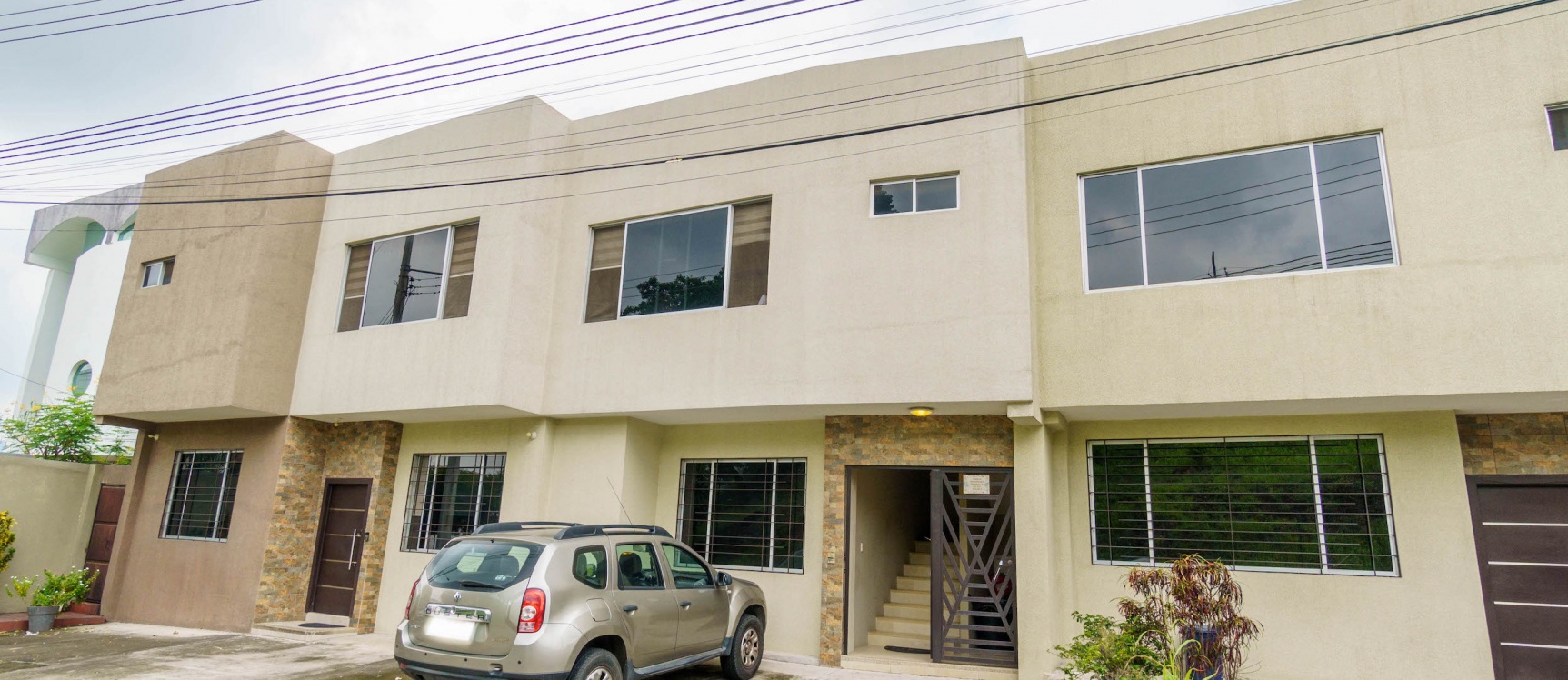 Departamento en venta ubicado en la Ciudadela Las Cumbres, Los Ceibos GeoBienes - Departamento en venta ubicado en la Ciudadela Las Cumbres, Los Ceibos - Plusvalia Guayaquil Casas de venta y alquiler Inmobiliaria Ecuador