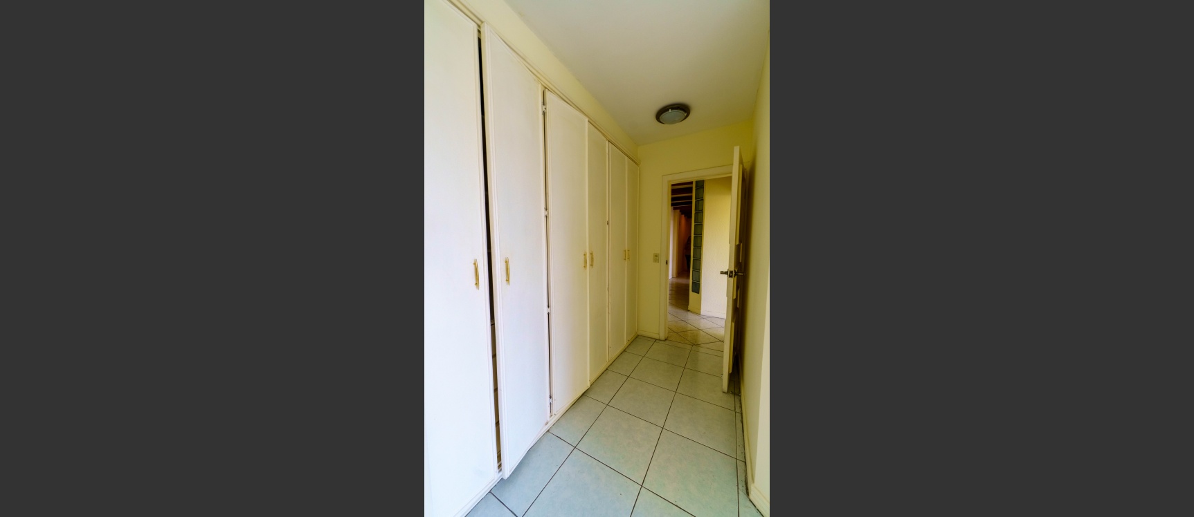 Departamento en venta ubicado en Lomas de Urdesa, Norte de Guayaquil GeoBienes - Departamento en venta ubicado en Lomas de Urdesa, Norte de Guayaquil - Plusvalia Guayaquil Casas de venta y alquiler Inmobiliaria Ecuador