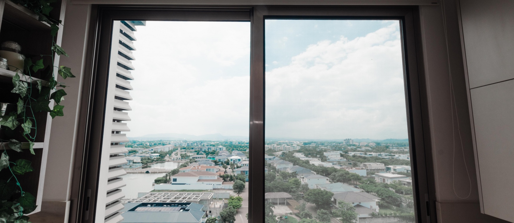 Departamento en venta ubicado en Puerto 5000, Puerto Mocolí, Samborondón. GeoBienes - Departamento en venta ubicado en Puerto 5000, Puerto Mocolí, Samborondón. - Plusvalia Guayaquil Casas de venta y alquiler Inmobiliaria Ecuador