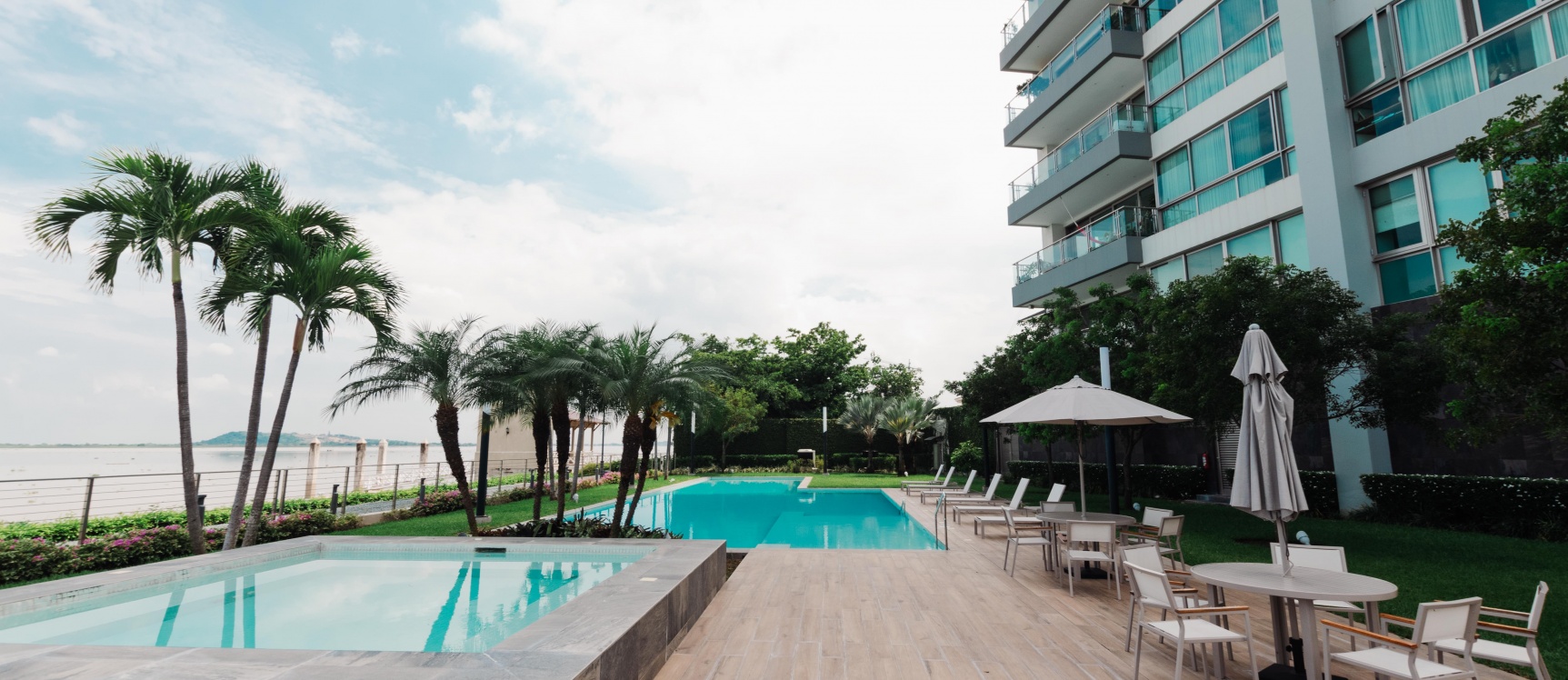 Departamento en venta ubicado en Puerto 5000, Puerto Mocolí, Samborondón. GeoBienes - Departamento en venta ubicado en Puerto 5000, Puerto Mocolí, Samborondón. - Plusvalia Guayaquil Casas de venta y alquiler Inmobiliaria Ecuador