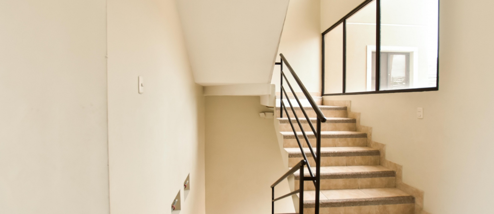 Departamento en venta ubicado en Santa Cecilia, Los ceibos GeoBienes - Departamento en venta ubicado en Santa Cecilia, Los ceibos - Plusvalia Guayaquil Casas de venta y alquiler Inmobiliaria Ecuador