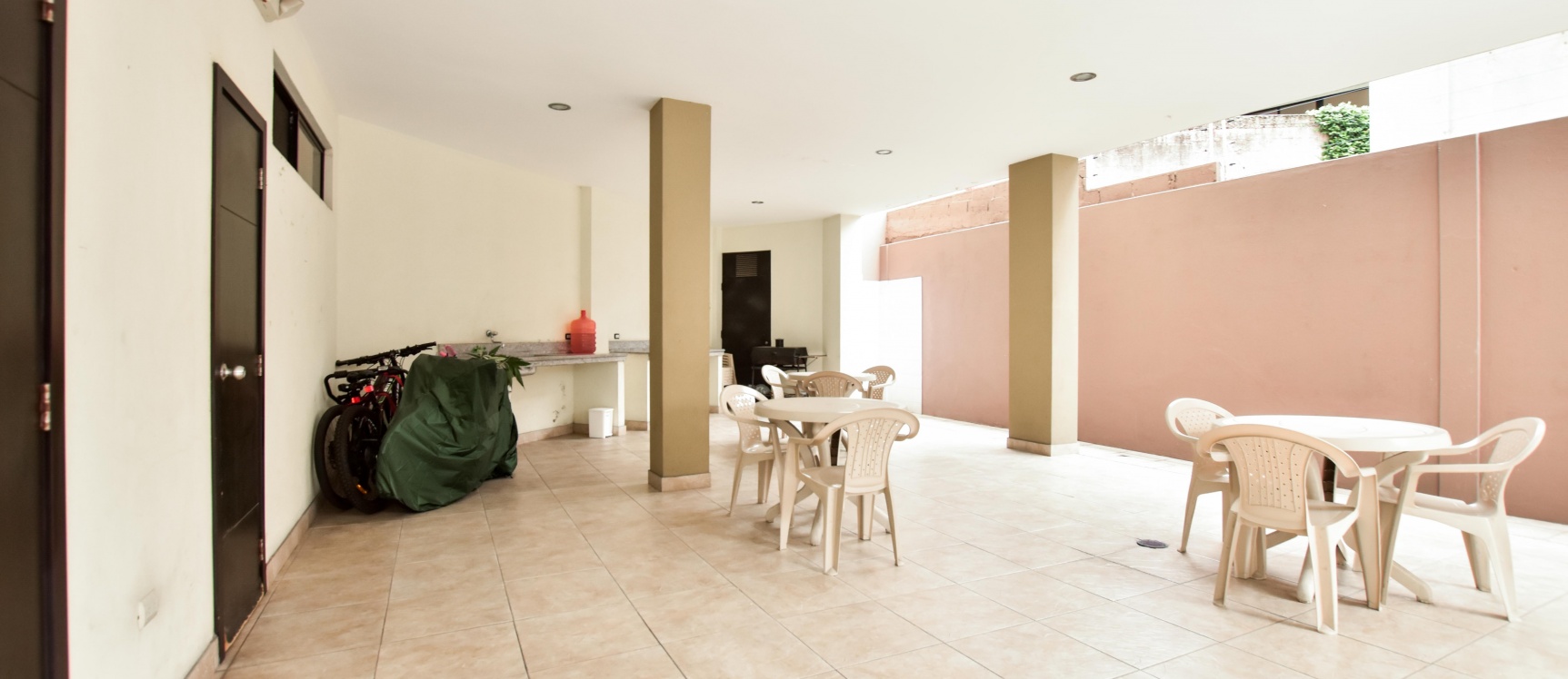 Departamento en venta ubicado en Santa Cecilia, Los ceibos GeoBienes - Departamento en venta ubicado en Santa Cecilia, Los ceibos - Plusvalia Guayaquil Casas de venta y alquiler Inmobiliaria Ecuador
