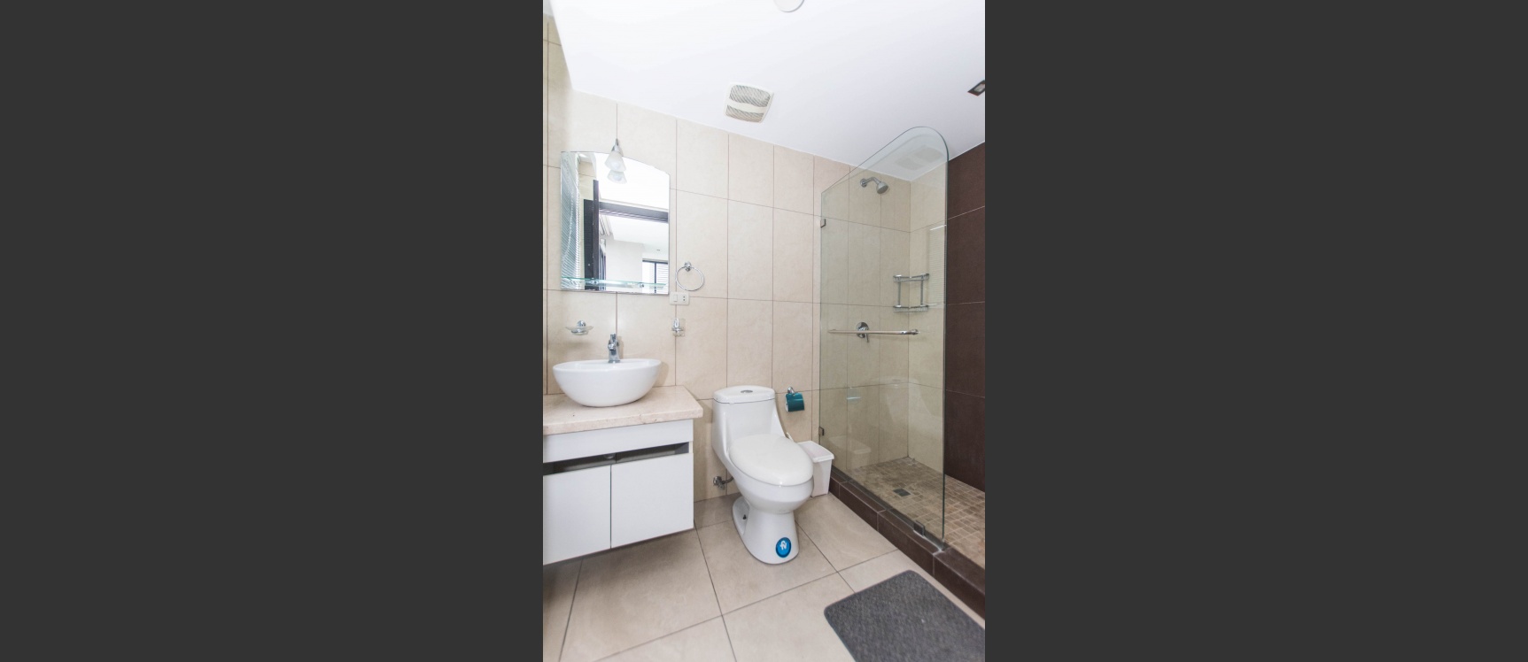 Departamento en venta ubicado en Torres Bellini II, Puerto Santa Ana GeoBienes - Departamento en venta ubicado en Torres Bellini II, Puerto Santa Ana - Plusvalia Guayaquil Casas de venta y alquiler Inmobiliaria Ecuador