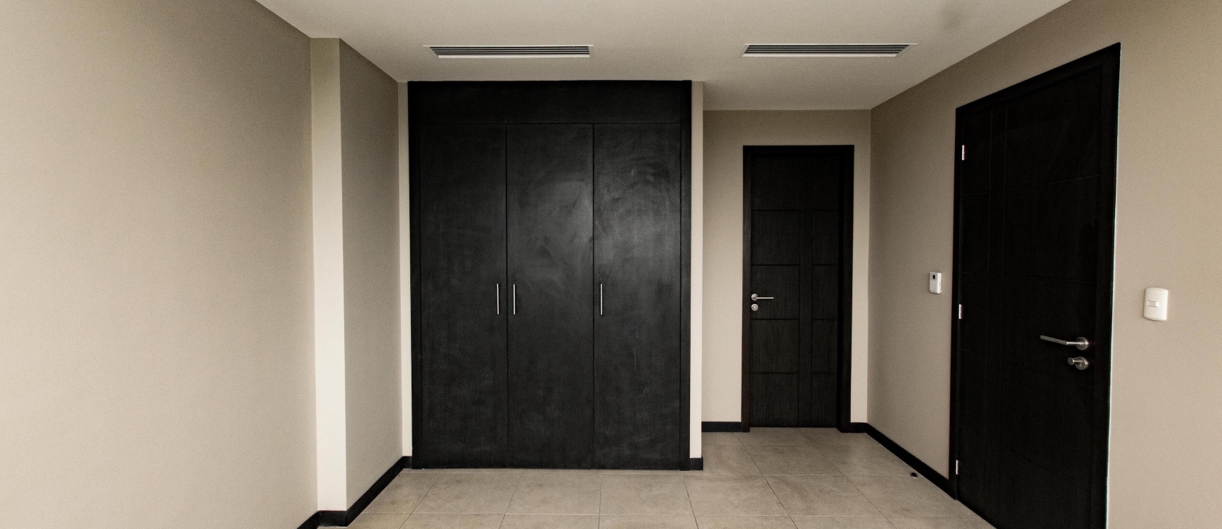 Departamento en venta ubicado en Torres de Bellini, Guayaquil GeoBienes - Departamento en venta ubicado en Torres de Bellini, Guayaquil - Plusvalia Guayaquil Casas de venta y alquiler Inmobiliaria Ecuador