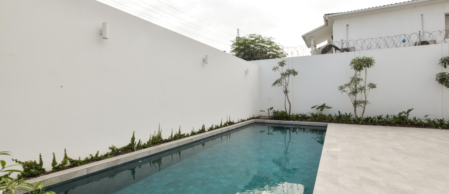 Departamento en venta ubicado en Urb. Riu - Vía Samborondón Km 5 GeoBienes - Departamento en venta ubicado en Urb. Riu - Vía Samborondón Km 5 - Plusvalia Guayaquil Casas de venta y alquiler Inmobiliaria Ecuador