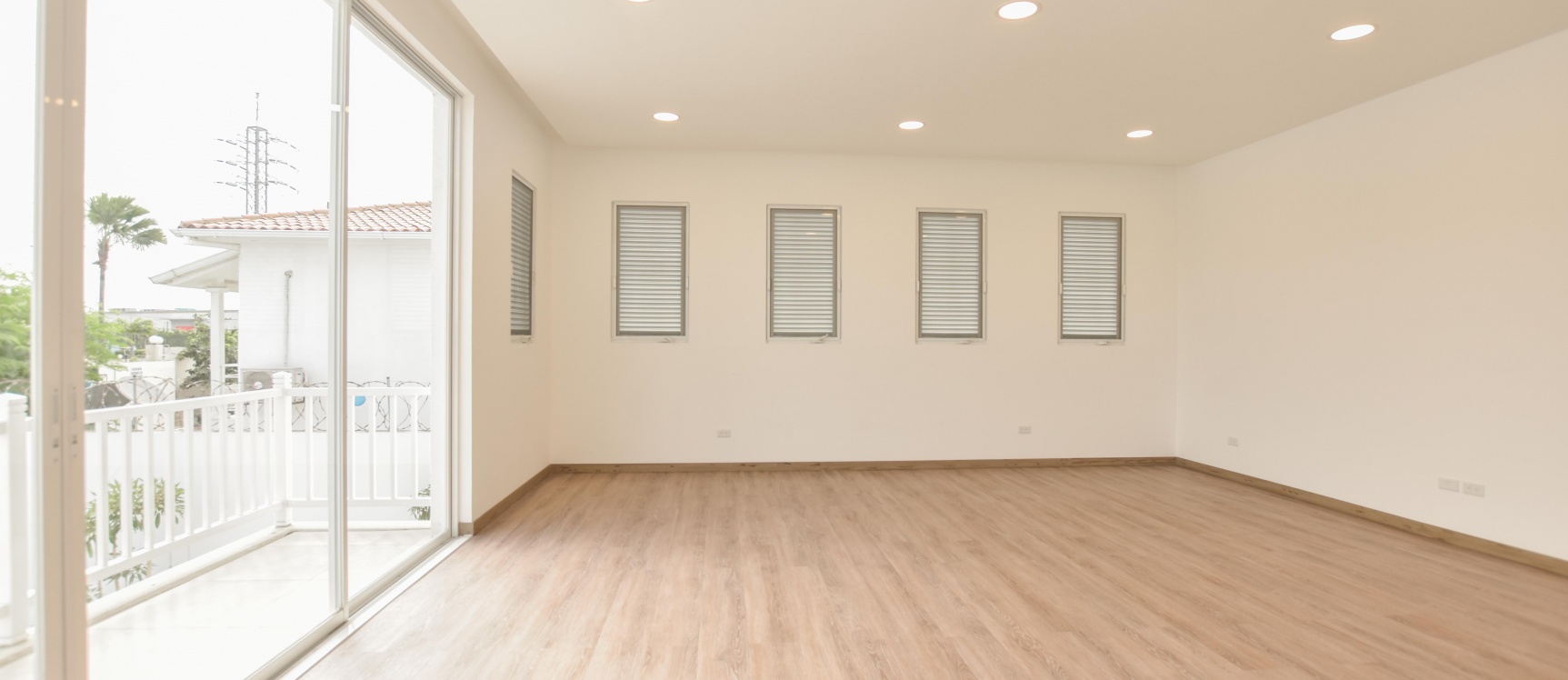 Departamento en venta ubicado en Urb. Riu - Vía Samborondón Km 5 GeoBienes - Departamento en venta ubicado en Urb. Riu - Vía Samborondón Km 5 - Plusvalia Guayaquil Casas de venta y alquiler Inmobiliaria Ecuador
