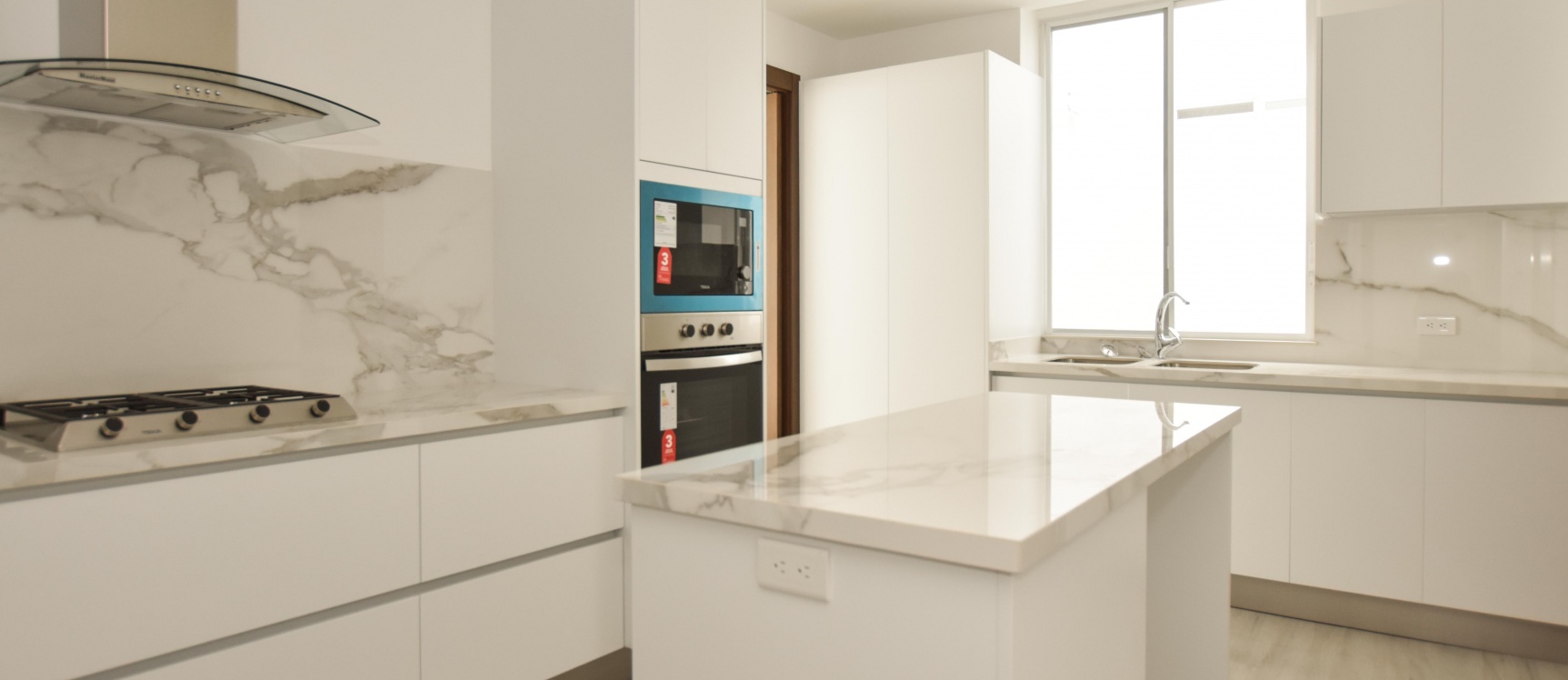 Departamento en venta ubicado en Urb. Riu - Vía Samborondón Km 5 GeoBienes - Departamento en venta ubicado en Urb. Riu - Vía Samborondón Km 5 - Plusvalia Guayaquil Casas de venta y alquiler Inmobiliaria Ecuador